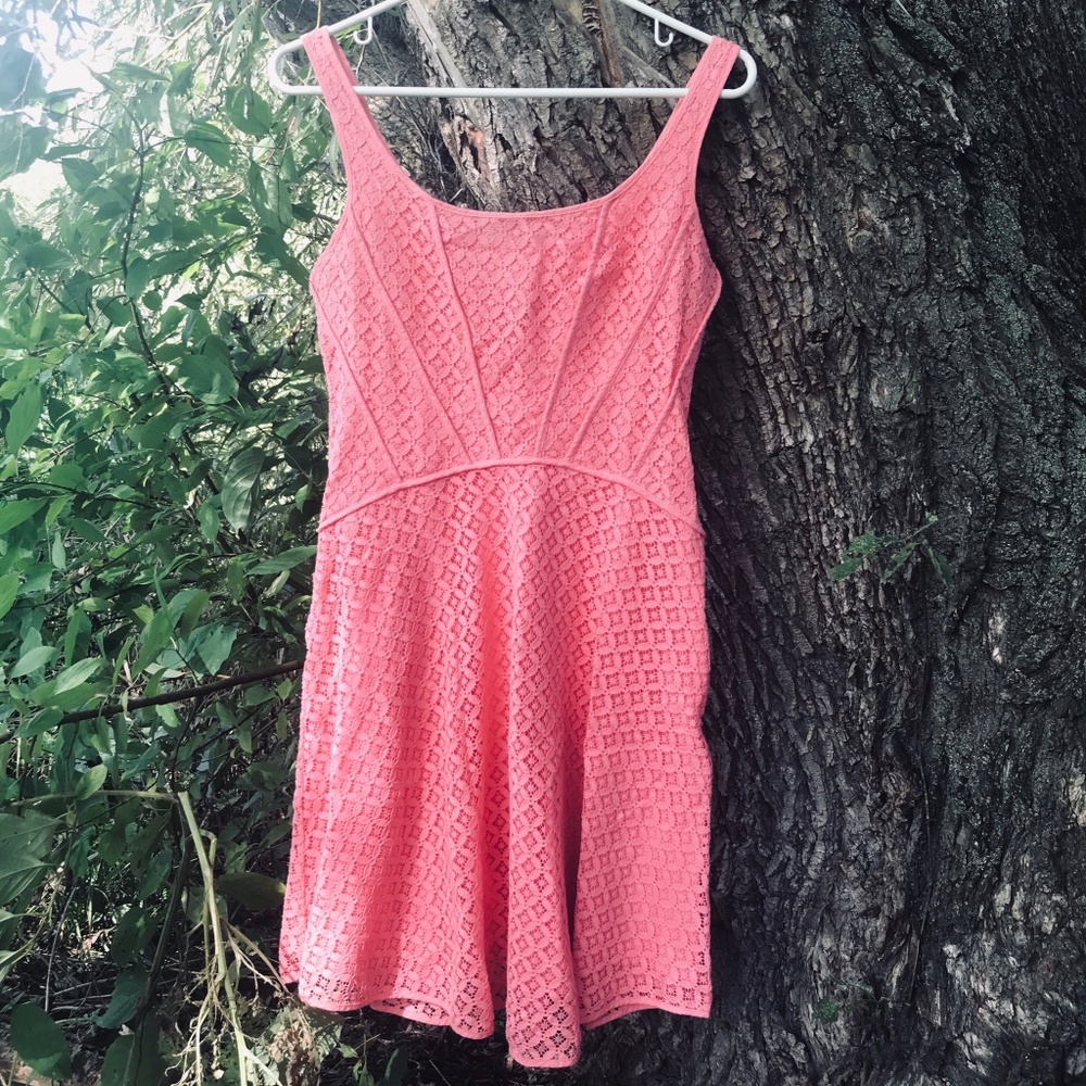 🌻Max Studio Lace Eyelet Dress